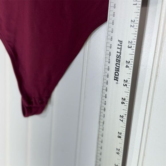 Babaton Burgundy High Neck Sleeveless Bodysuit Size L Nylon Blend Minimalist - Picture 6 of 9